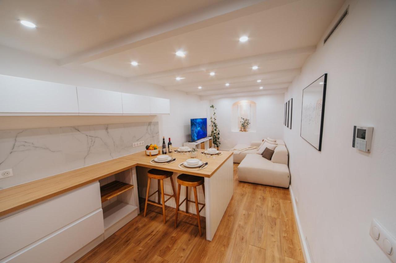 Perfect Family-Oriented And Renovated Townhouse In The Old Antibes Διαμέρισμα Εξωτερικό φωτογραφία