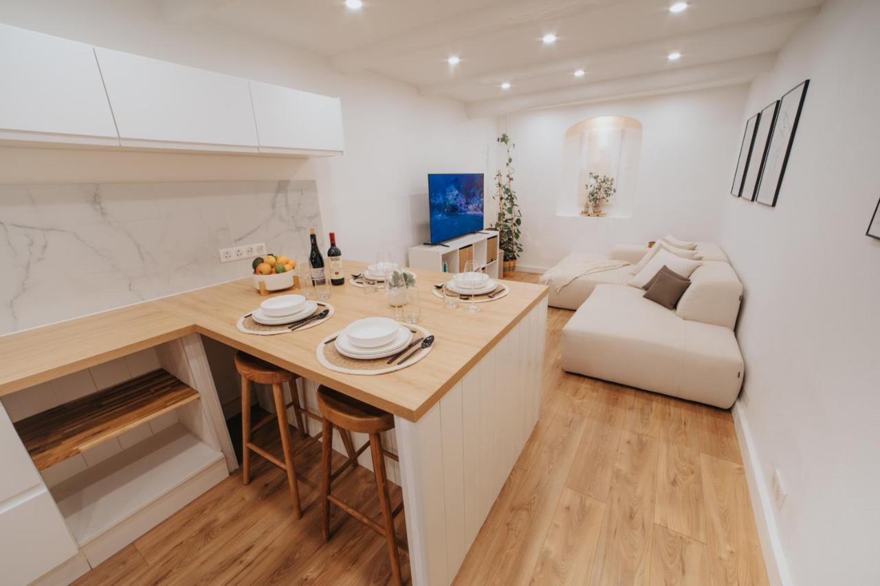 Perfect Family-Oriented And Renovated Townhouse In The Old Antibes Διαμέρισμα Εξωτερικό φωτογραφία